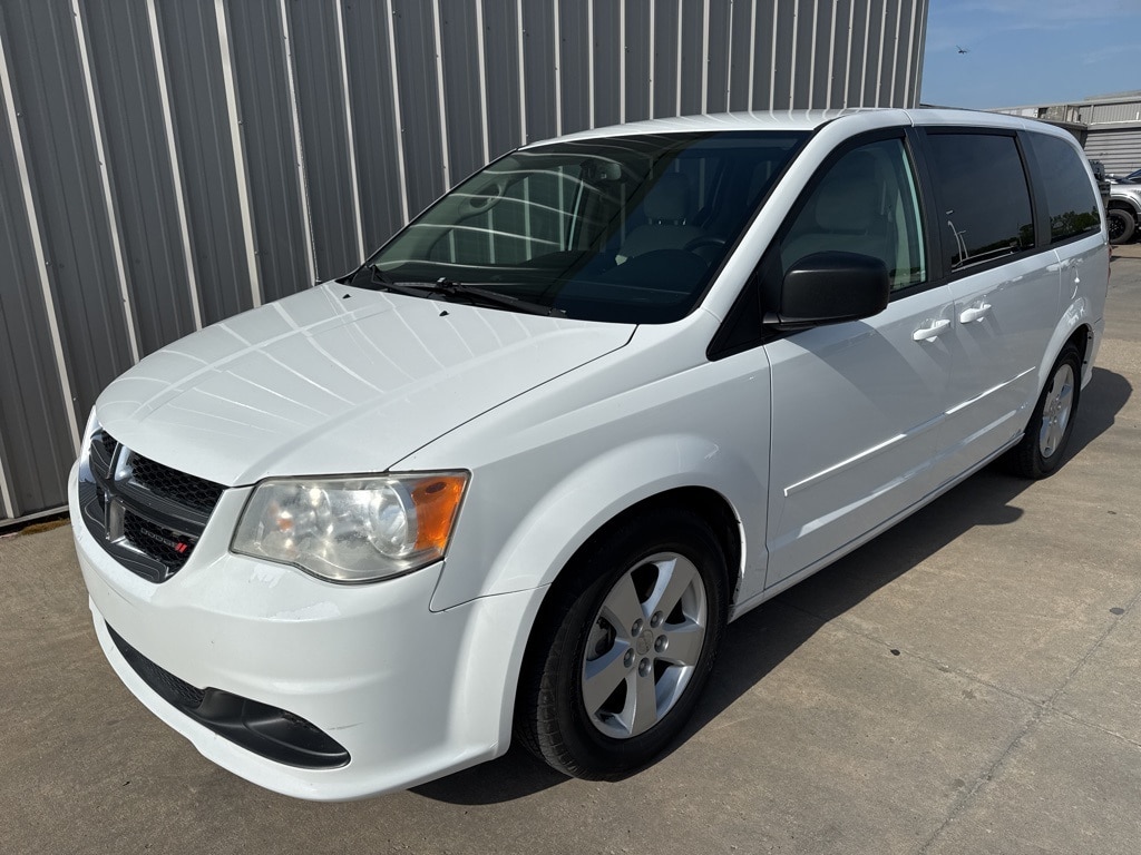 Used 2014 Dodge Grand Caravan SE with VIN 2C4RDGBG9ER218885 for sale in Muskogee, OK