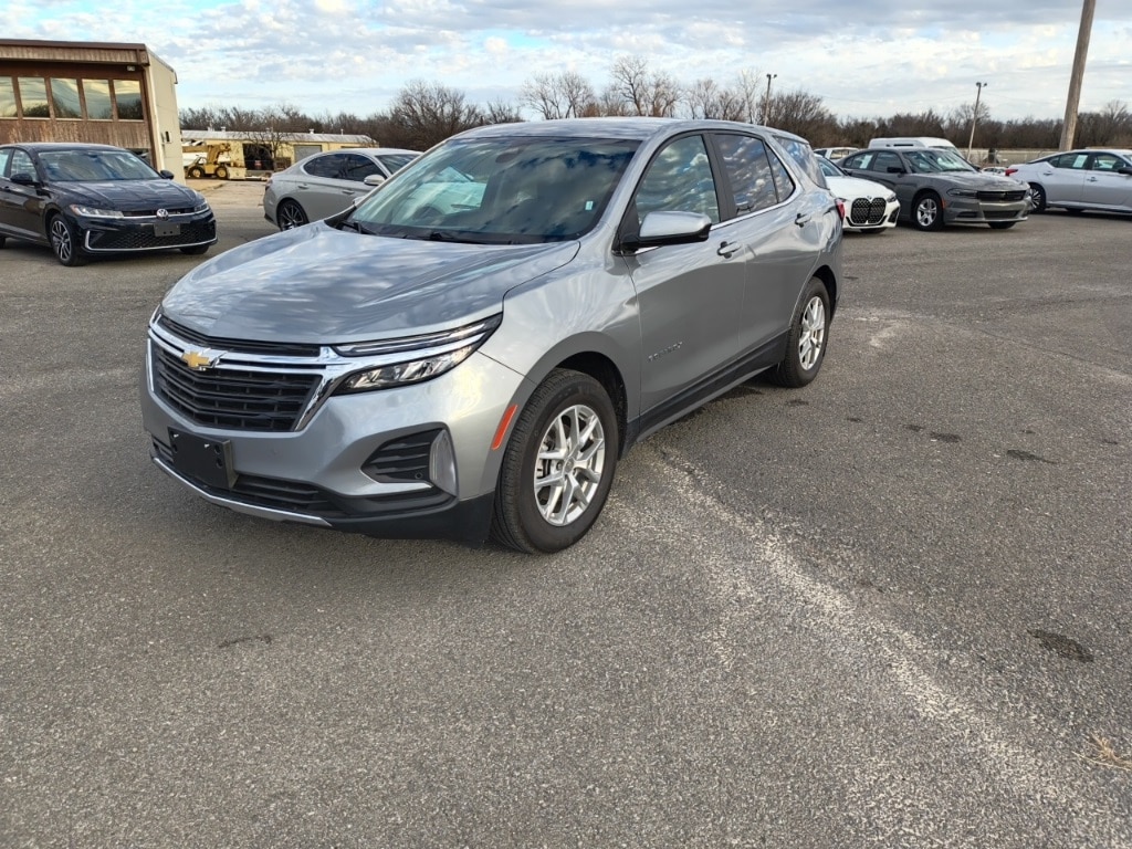 2024 Chevrolet Equinox LT's photo