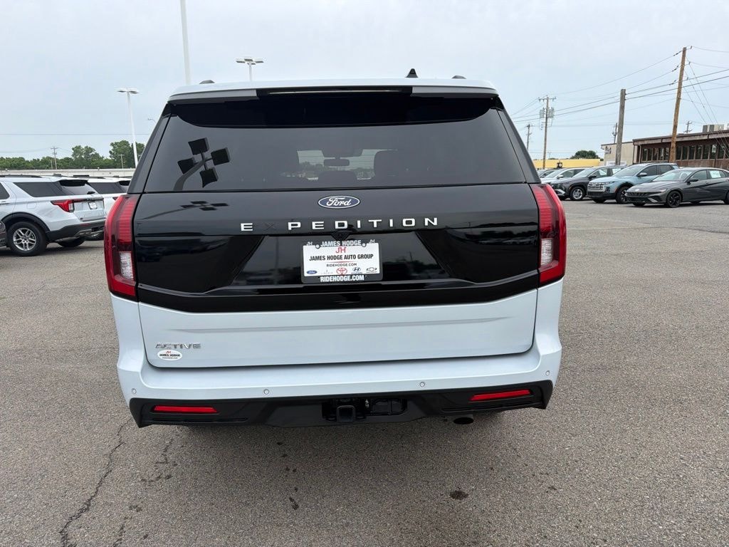 Used 2025 Ford Expedition Active SUV