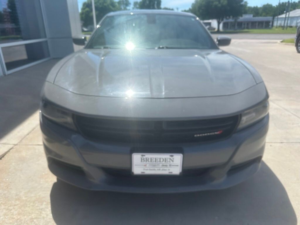 Used 2019 Dodge Charger SXT Sedan