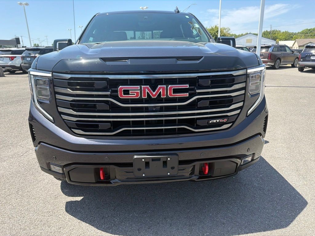 Used 2025 GMC Sierra 1500 AT4 Truck