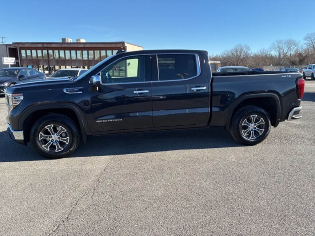 Used 2025 GMC Sierra 1500 SLT Truck