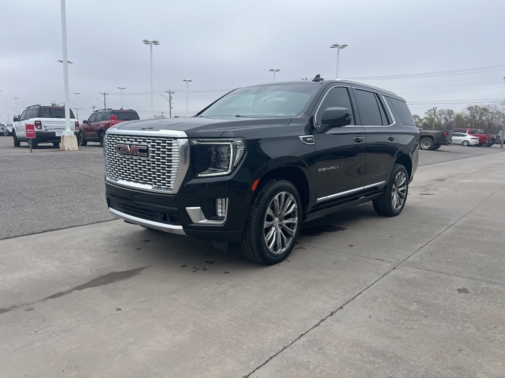2021 GMC Yukon Denali's photo