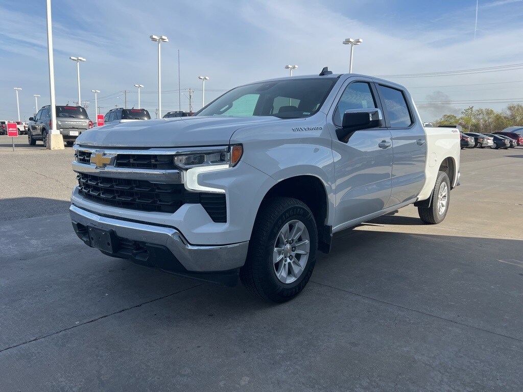 Used 2025 Chevrolet Silverado 1500 LT Truck