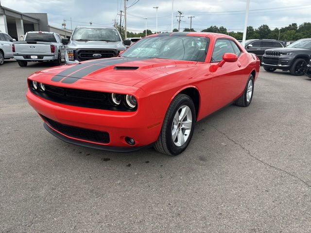 2021 Dodge Challenger SXT Auto's photo