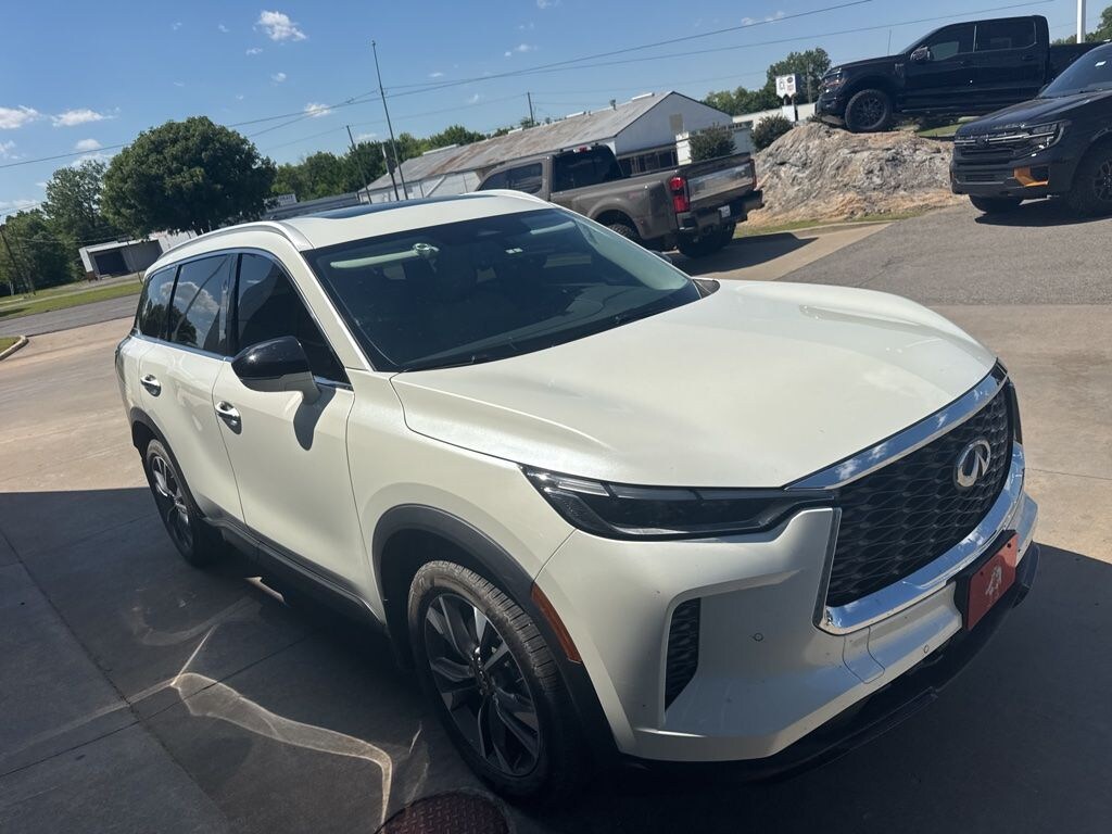 Used 2023 INFINITI QX60 Luxe SUV