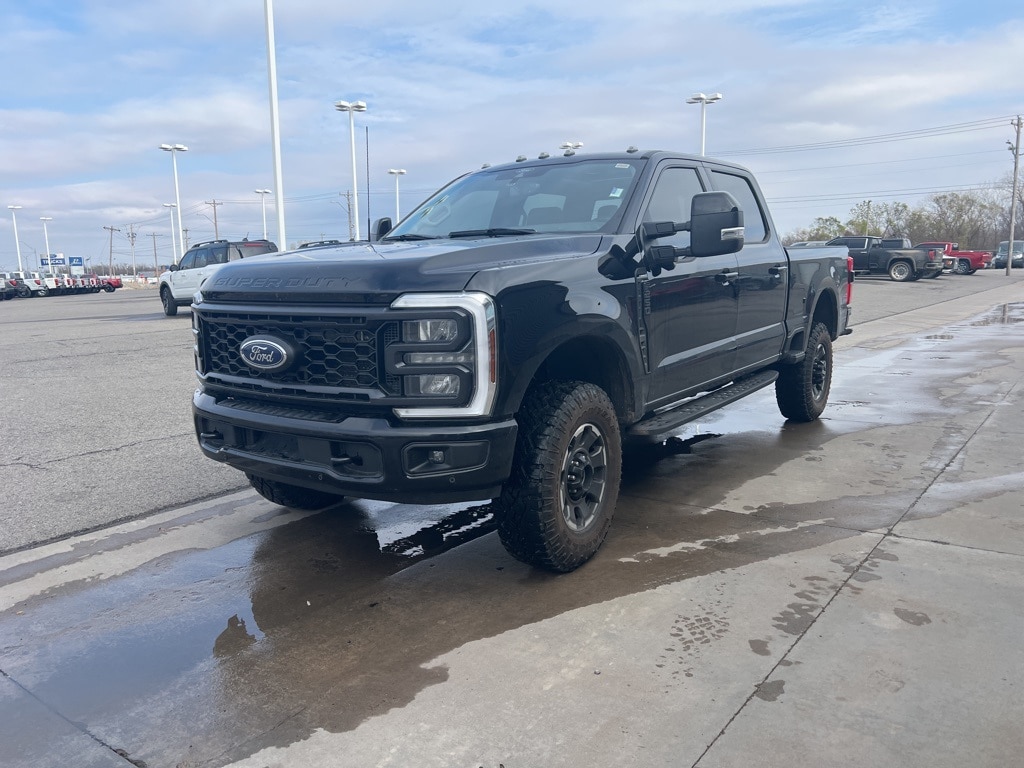 2024 Ford F-250 Super Duty Lariat's photo