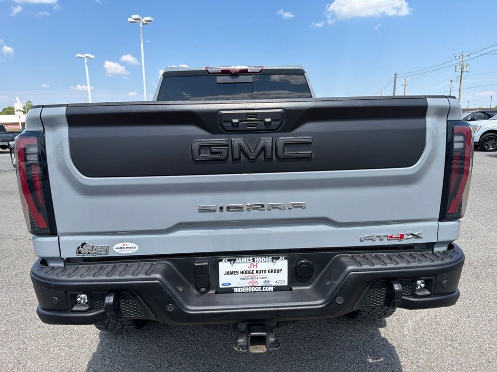 Used 2024 GMC Sierra 2500HD AT4X Truck