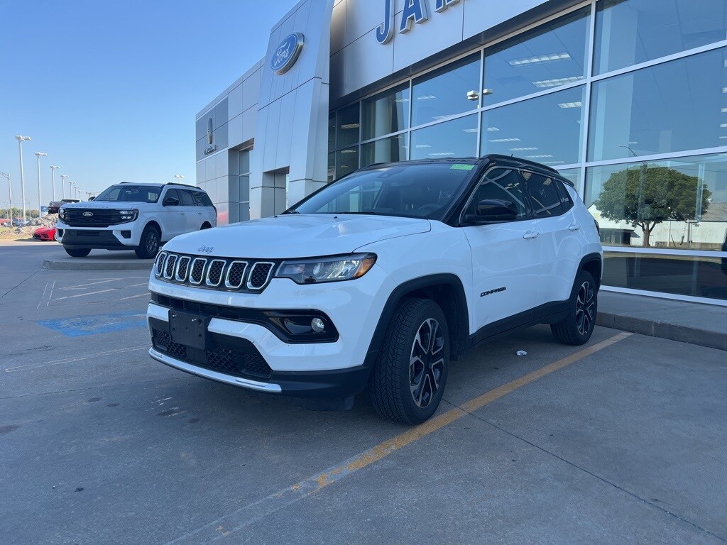2024 Jeep Compass Limited's photo