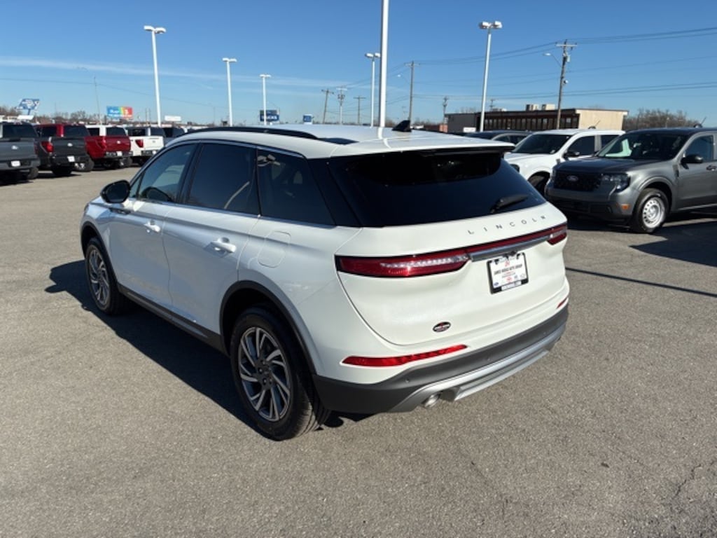 New 2026 Lincoln Corsair Premiere SUV