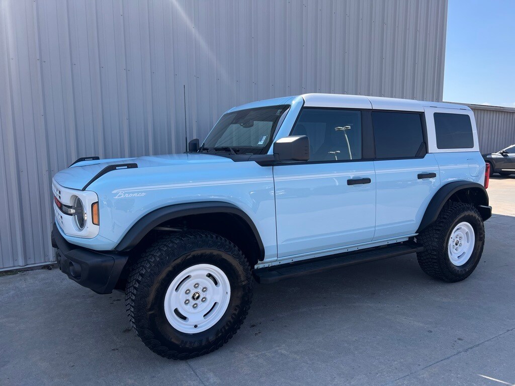 Used 2024 Ford Bronco Heritage Edition SUV