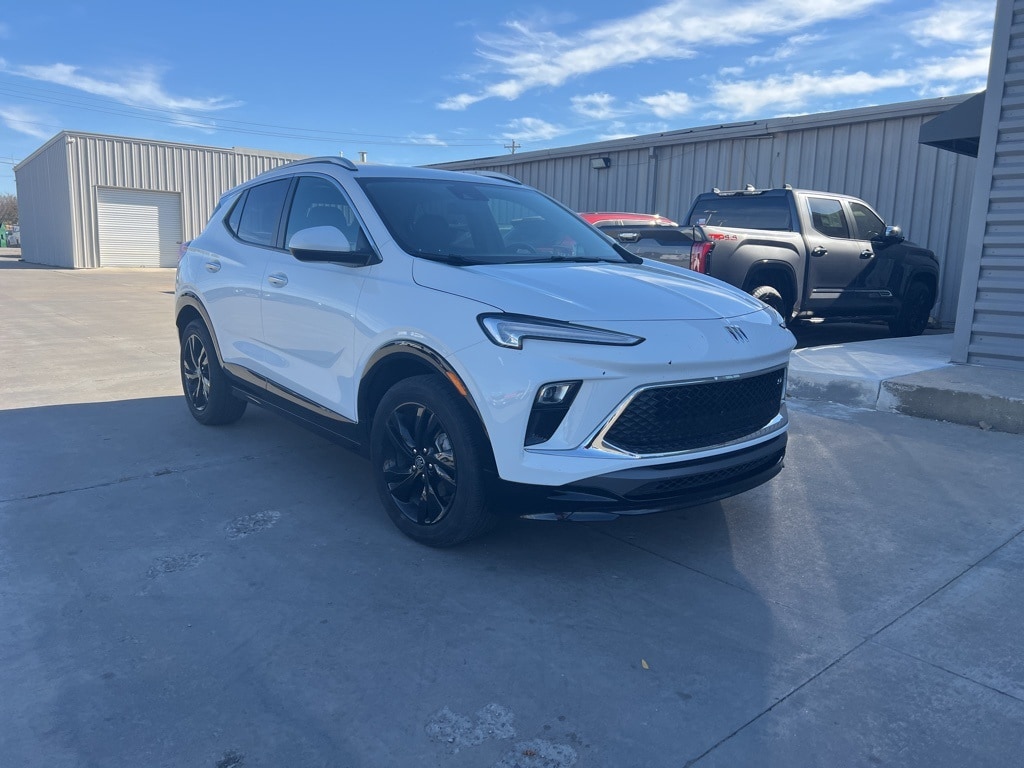 2024 Buick Encore GX Sport Touring's photo