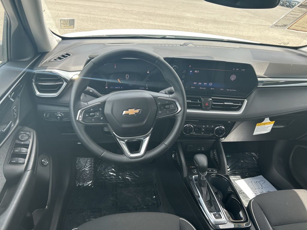 2024 Chevrolet TrailBlazer LT - Photo 14