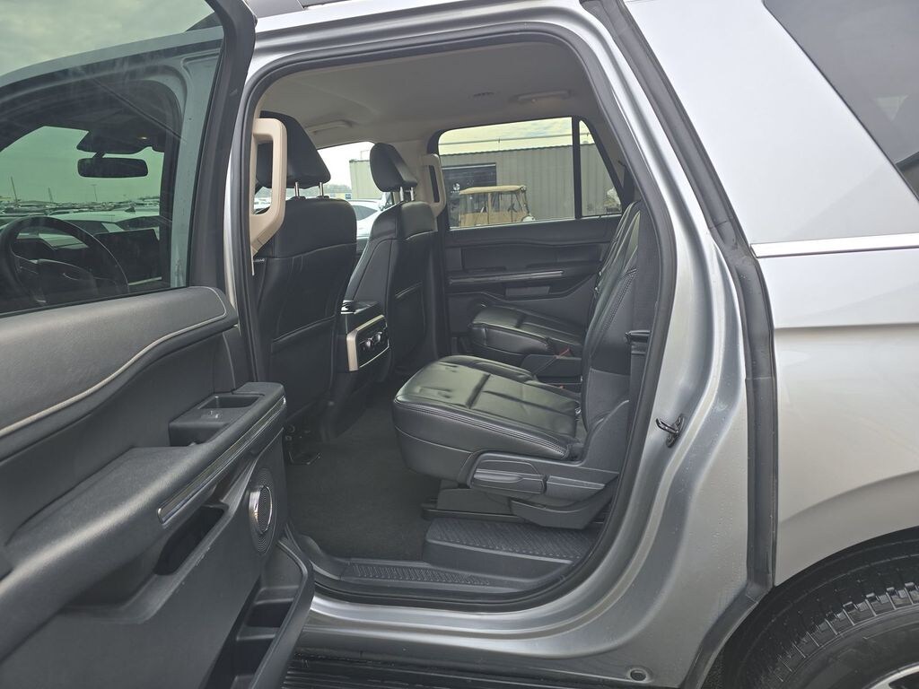 Used 2024 Ford Expedition Max XLT SUV