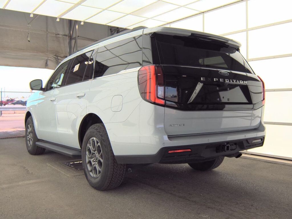 Used 2025 Ford Expedition Active SUV