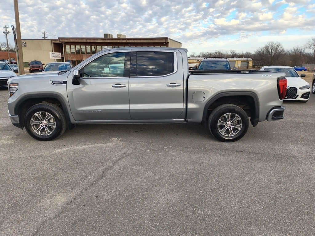 Used 2025 GMC Sierra 1500 SLT Truck