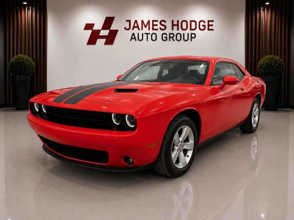 Used 2021 Dodge Challenger SXT Coupe