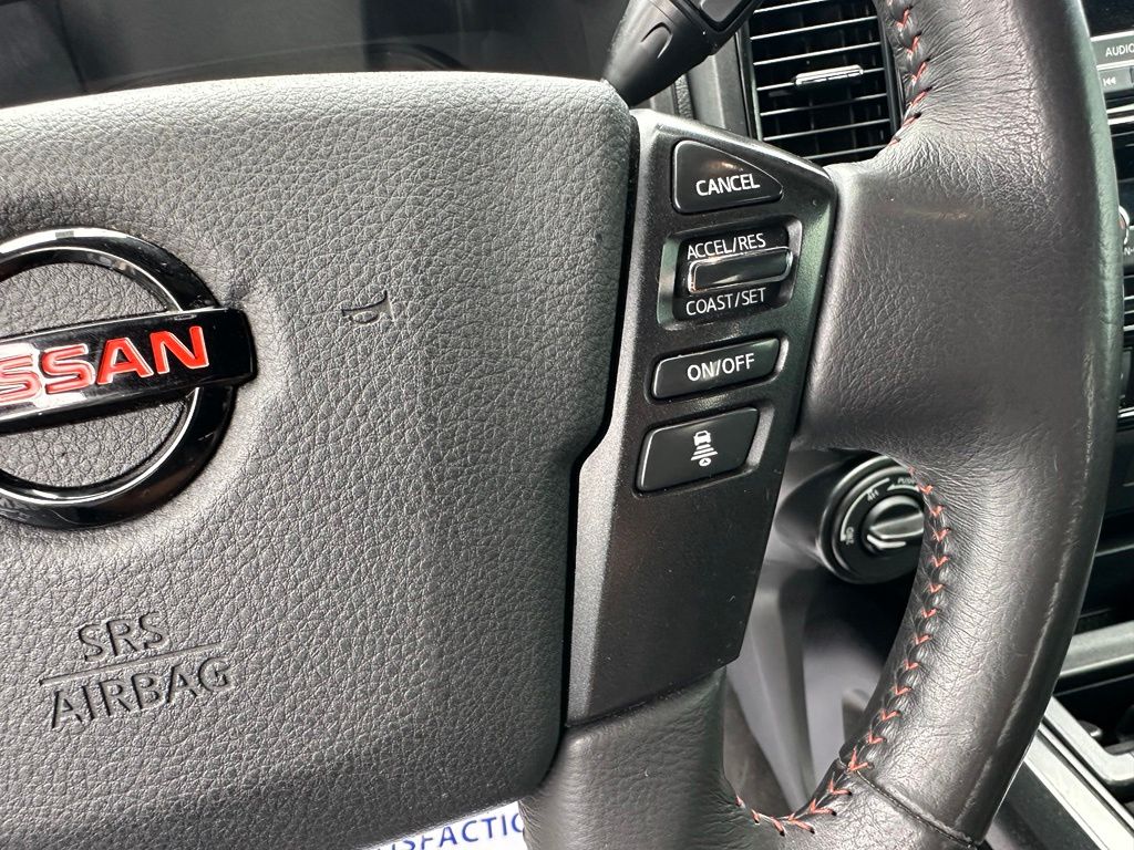 2022 Nissan Titan PRO-4X - Photo 18
