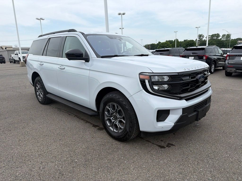 Used 2025 Ford Expedition Active SUV