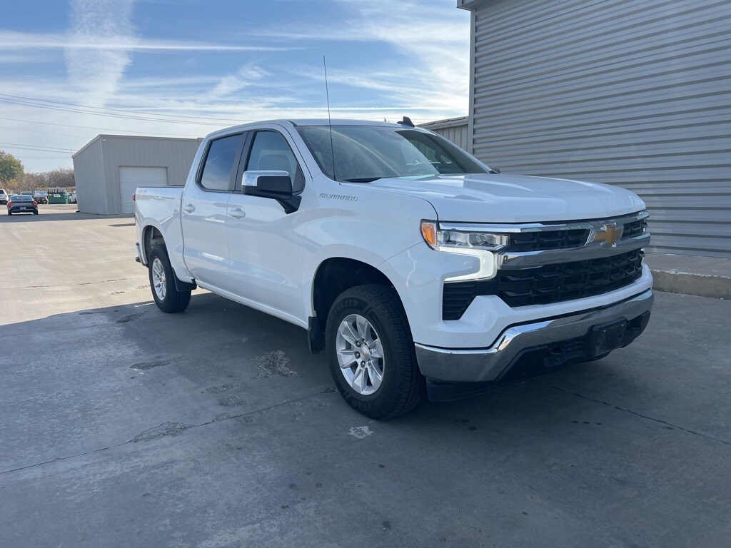 Used 2025 Chevrolet Silverado 1500 LT Truck