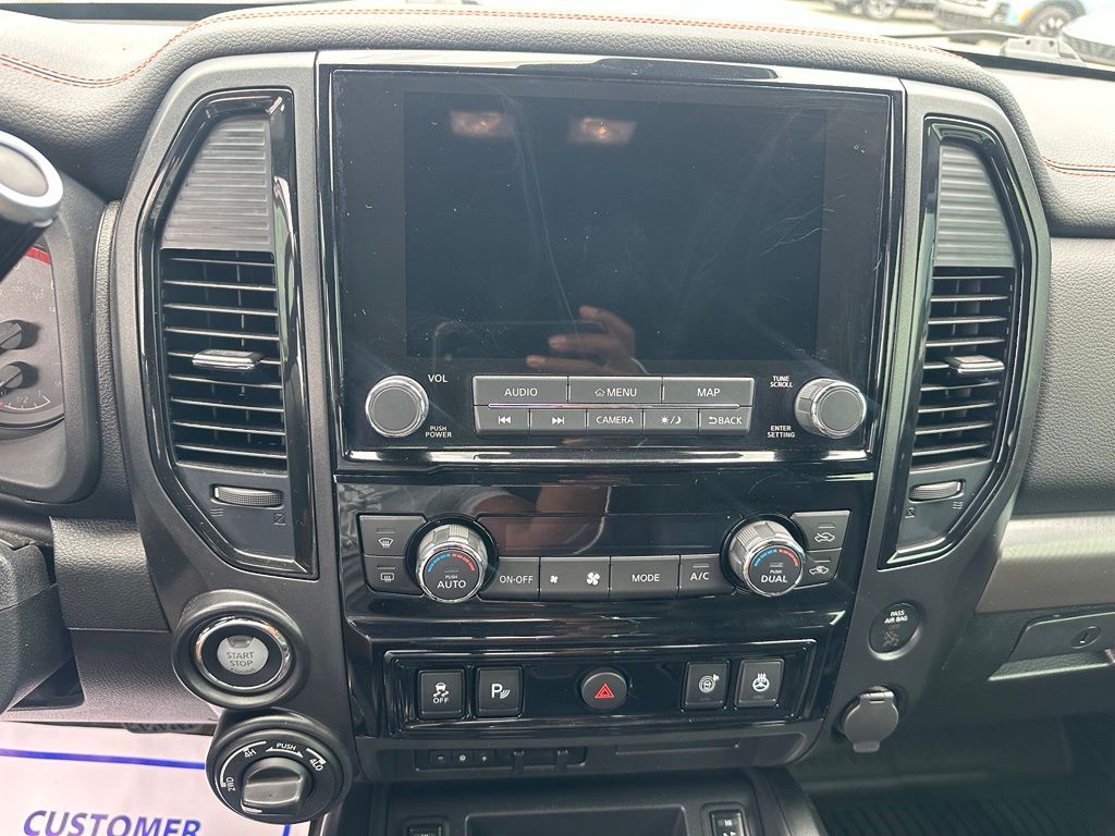 2022 Nissan Titan PRO-4X - Photo 21