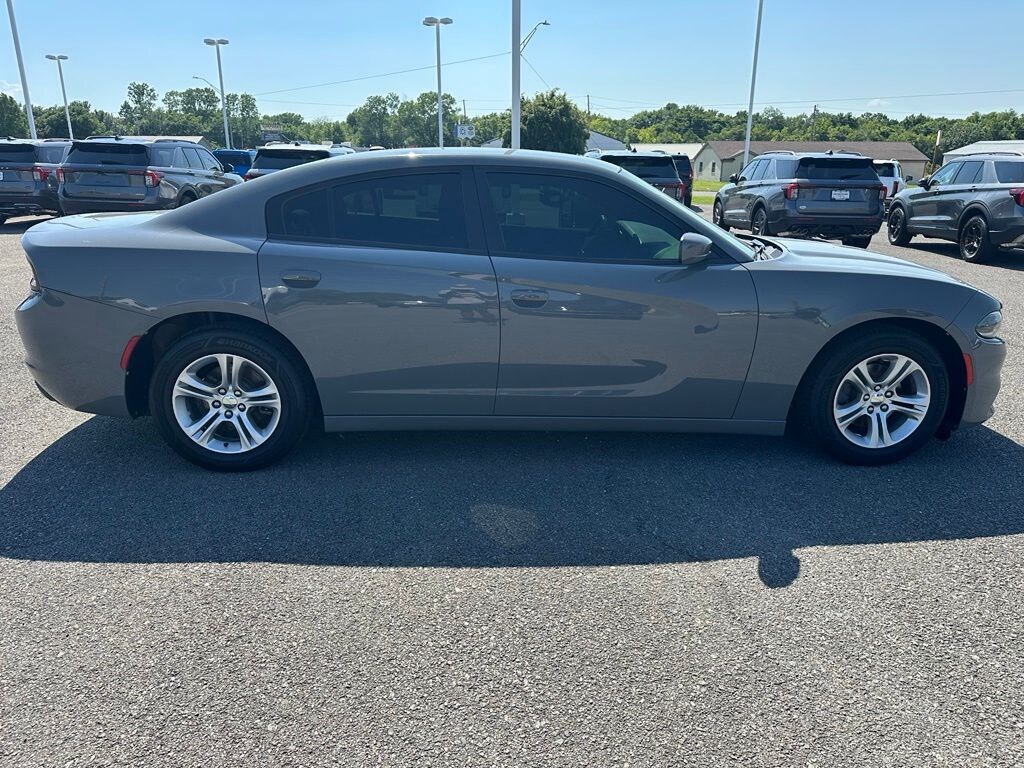 Used 2019 Dodge Charger SXT Sedan