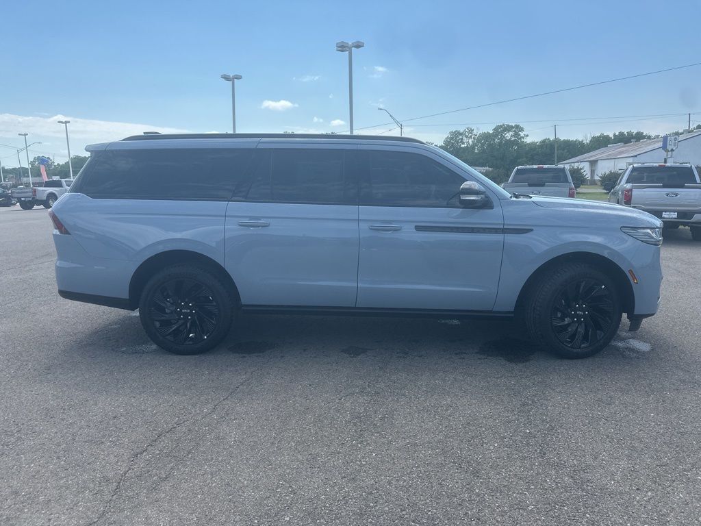 2026 Lincoln Navigator Reserve L - Photo 31