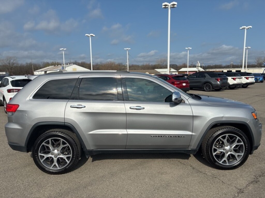 Used 2019 Jeep Grand Cherokee Limited SUV