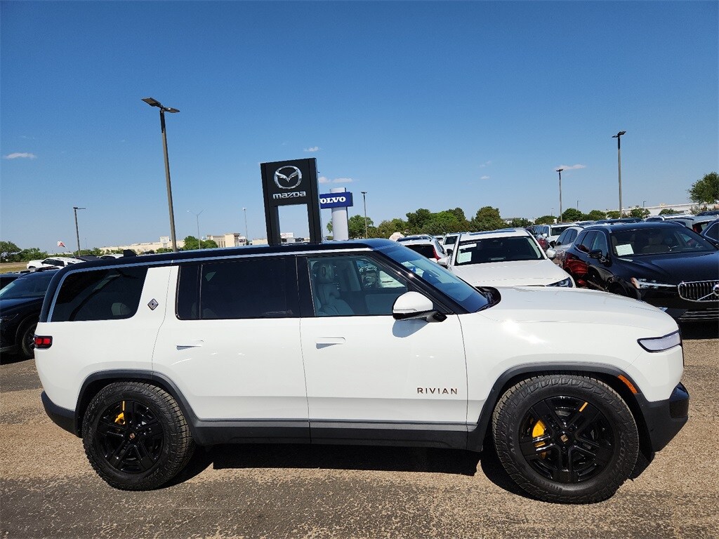 Used 2023 Rivian R1S Adventure with VIN 7PDSGABA2PN027206 for sale in Lubbock, TX
