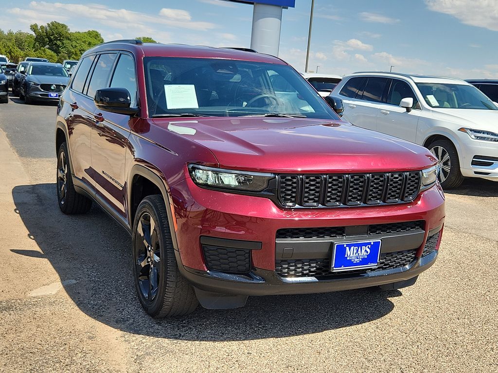 Used 2023 Jeep Grand Cherokee L Altitude with VIN 1C4RJKAG7P8809020 for sale in Lubbock, TX