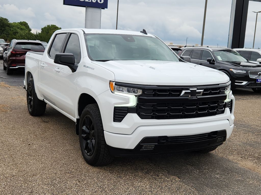 Used 2024 Chevrolet Silverado 1500 RST with VIN 1GCUDEEL8RZ109286 for sale in Lubbock, TX