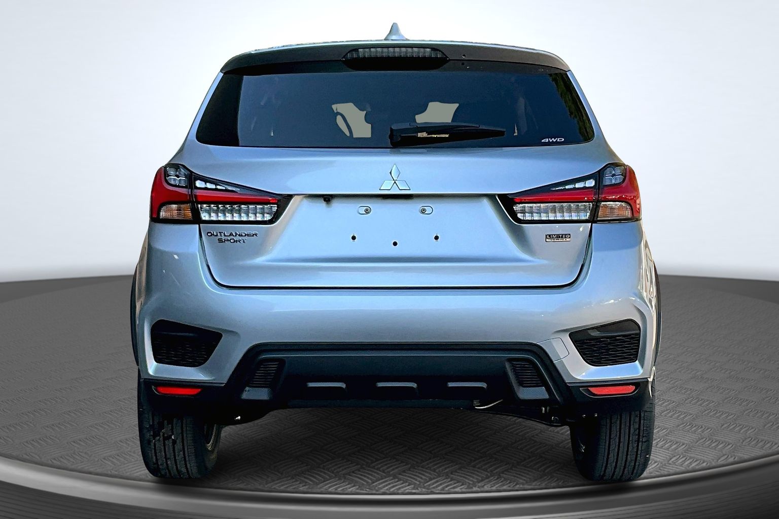 2025 Mitsubishi Outlander Sport ES SE LE photo 4