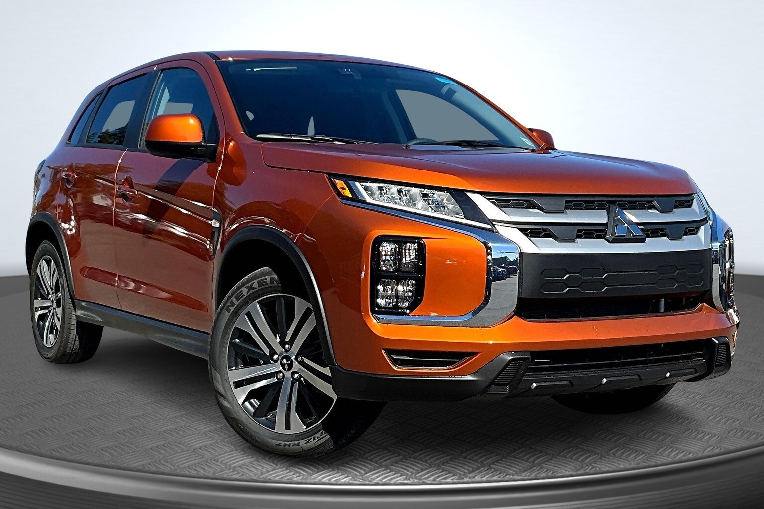 2025 Mitsubishi Outlander Sport ES SE LE photo 2