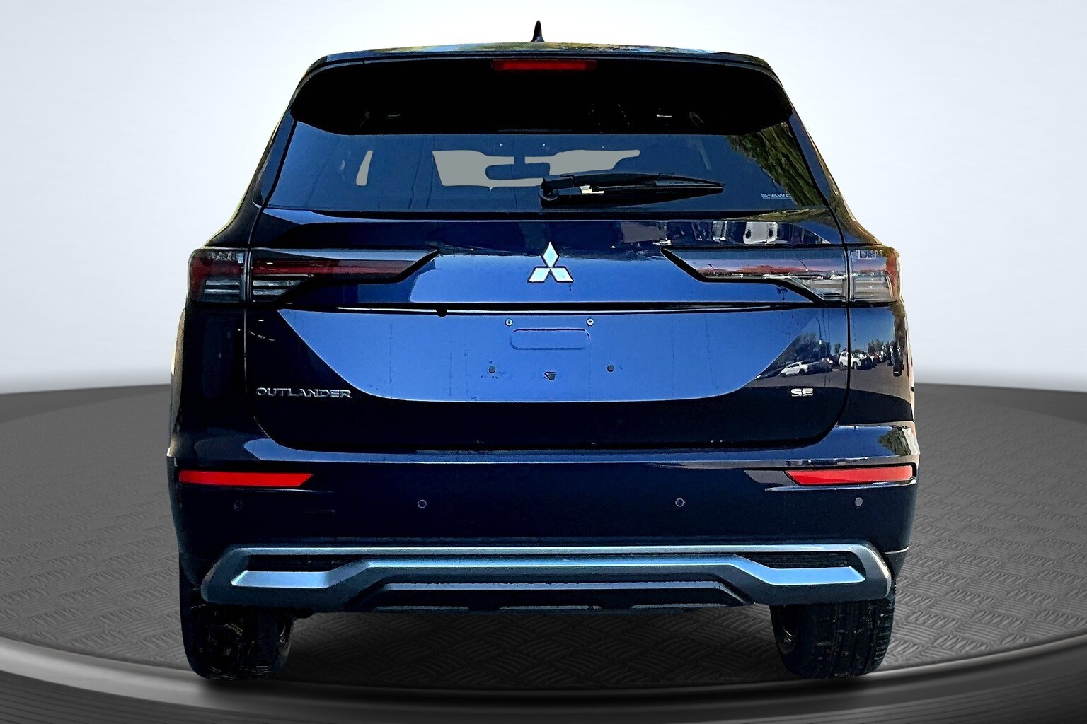 2025 Mitsubishi Outlander SE Ralliart photo 4