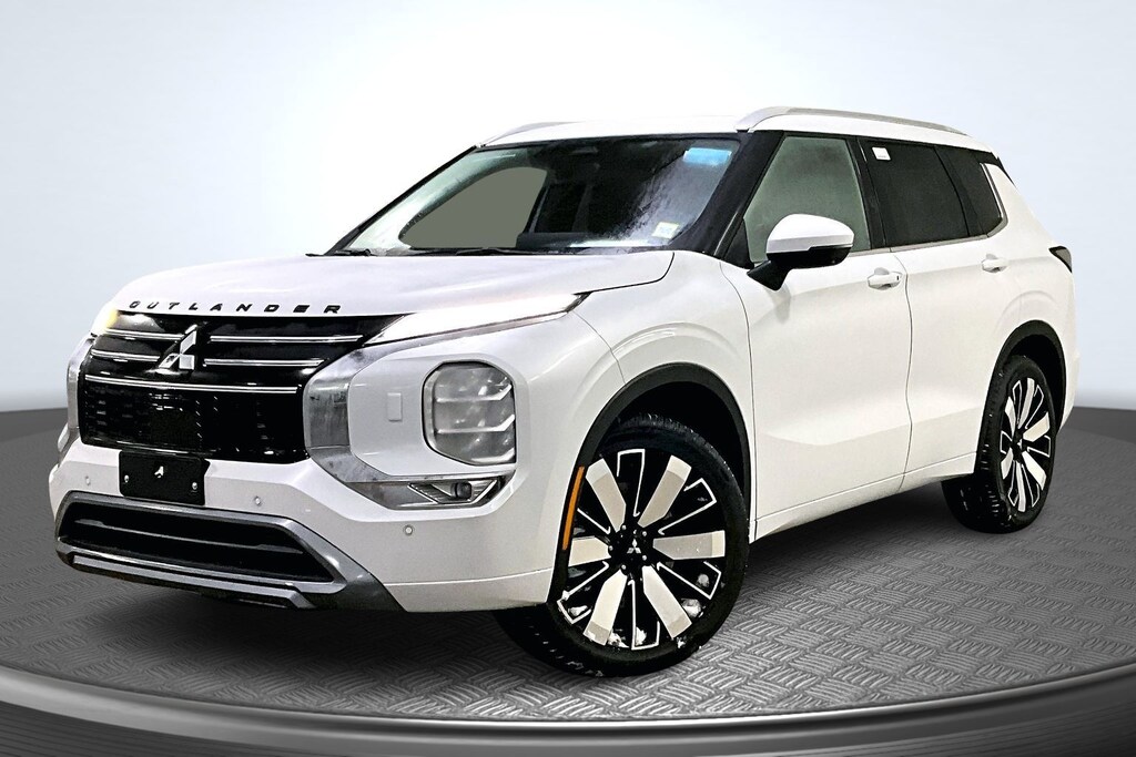 New 2026 Mitsubishi Outlander SEL SUV
