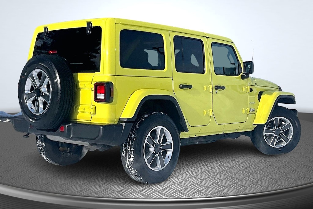 Used 2023 Jeep Wrangler 4-DOOR SAHARA 4X4 SUV