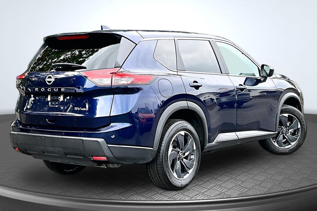 Used 2024 Nissan Rogue SV SUV