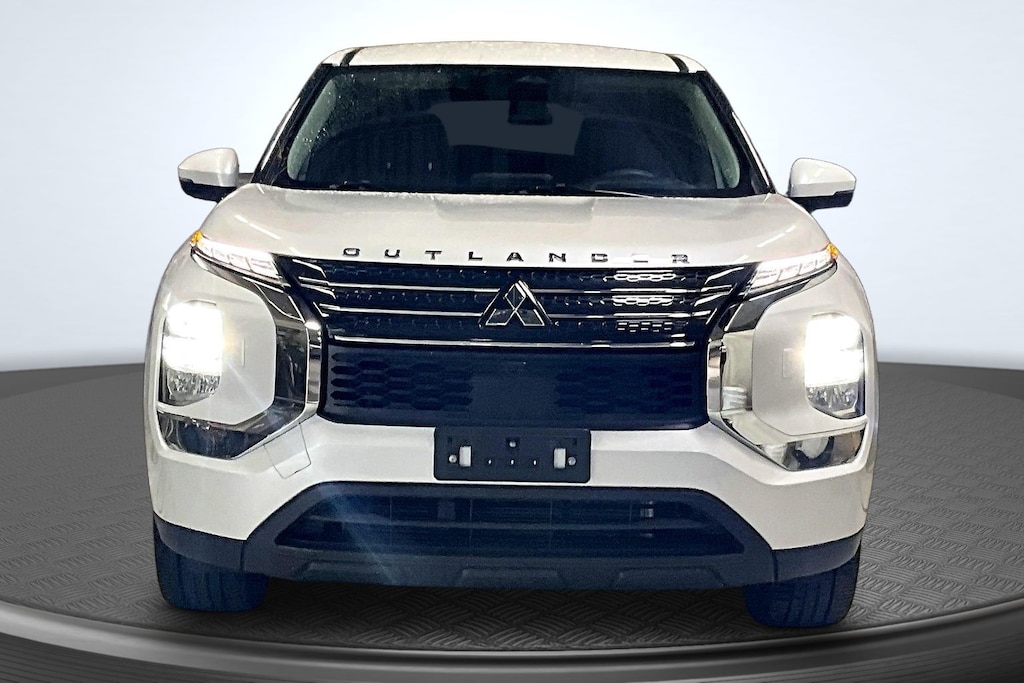 Used 2022 Mitsubishi Outlander ES CUV