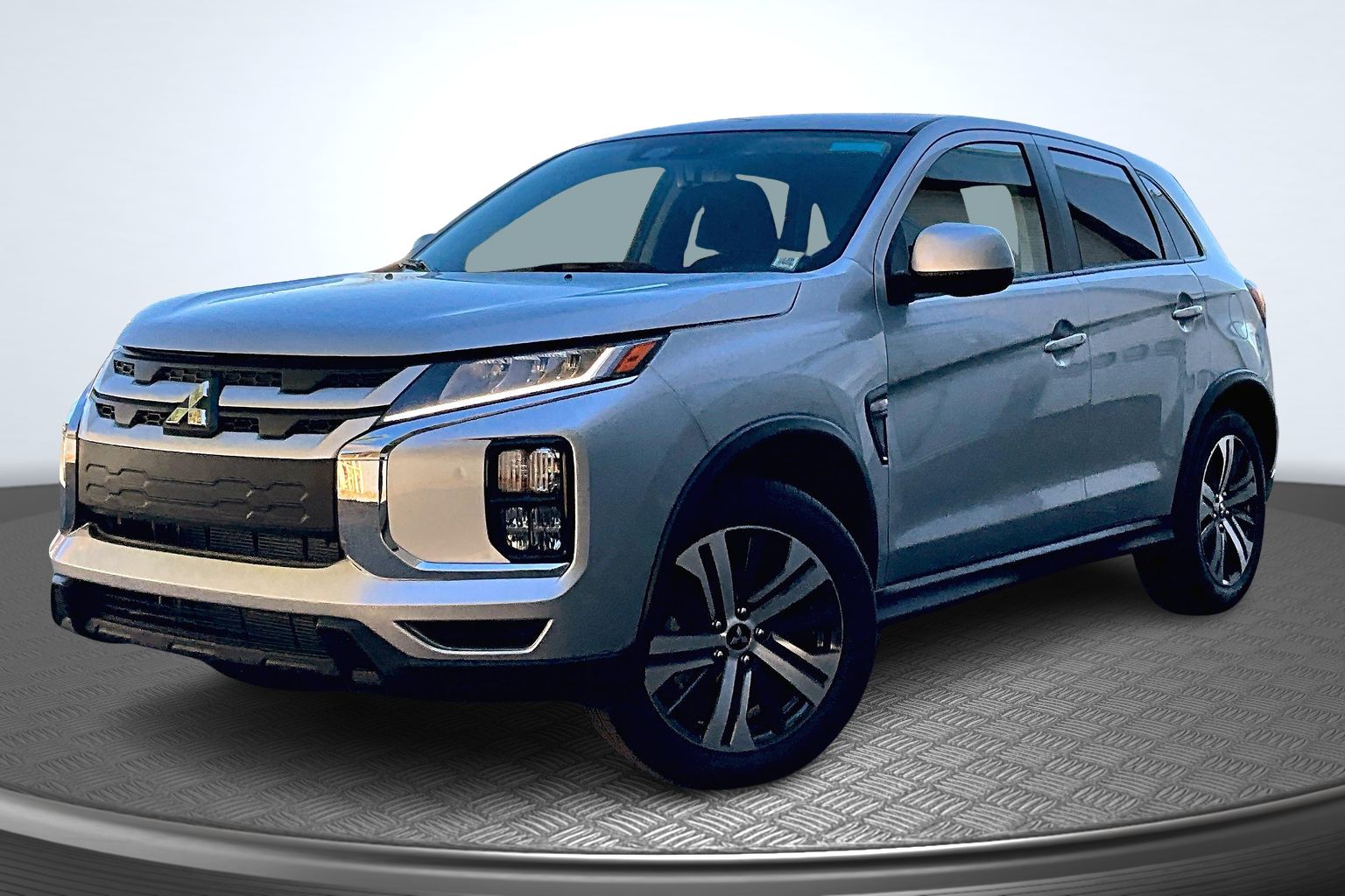 2025 Mitsubishi Outlander Sport ES's photo