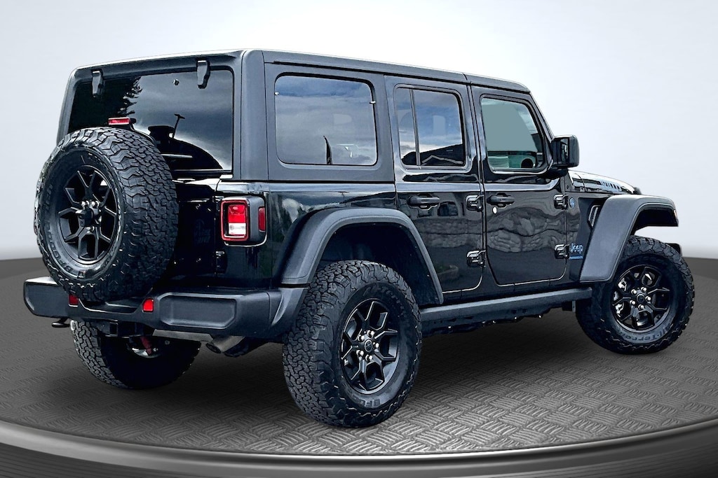 Used 2025 Jeep Wrangler 4xe Sport SUV