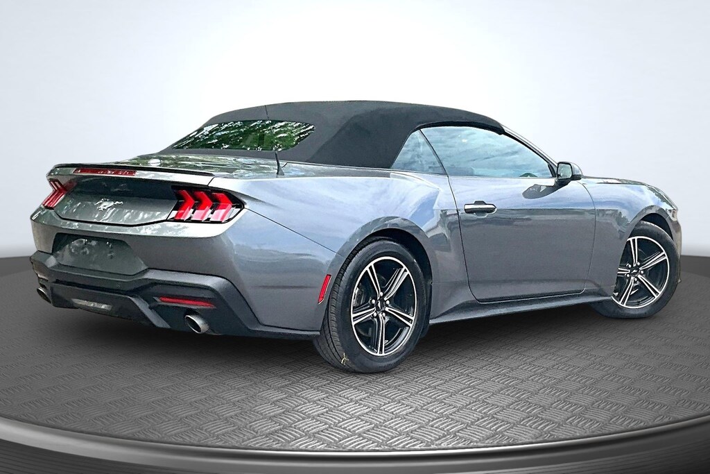 Used 2025 Ford Mustang Convertible