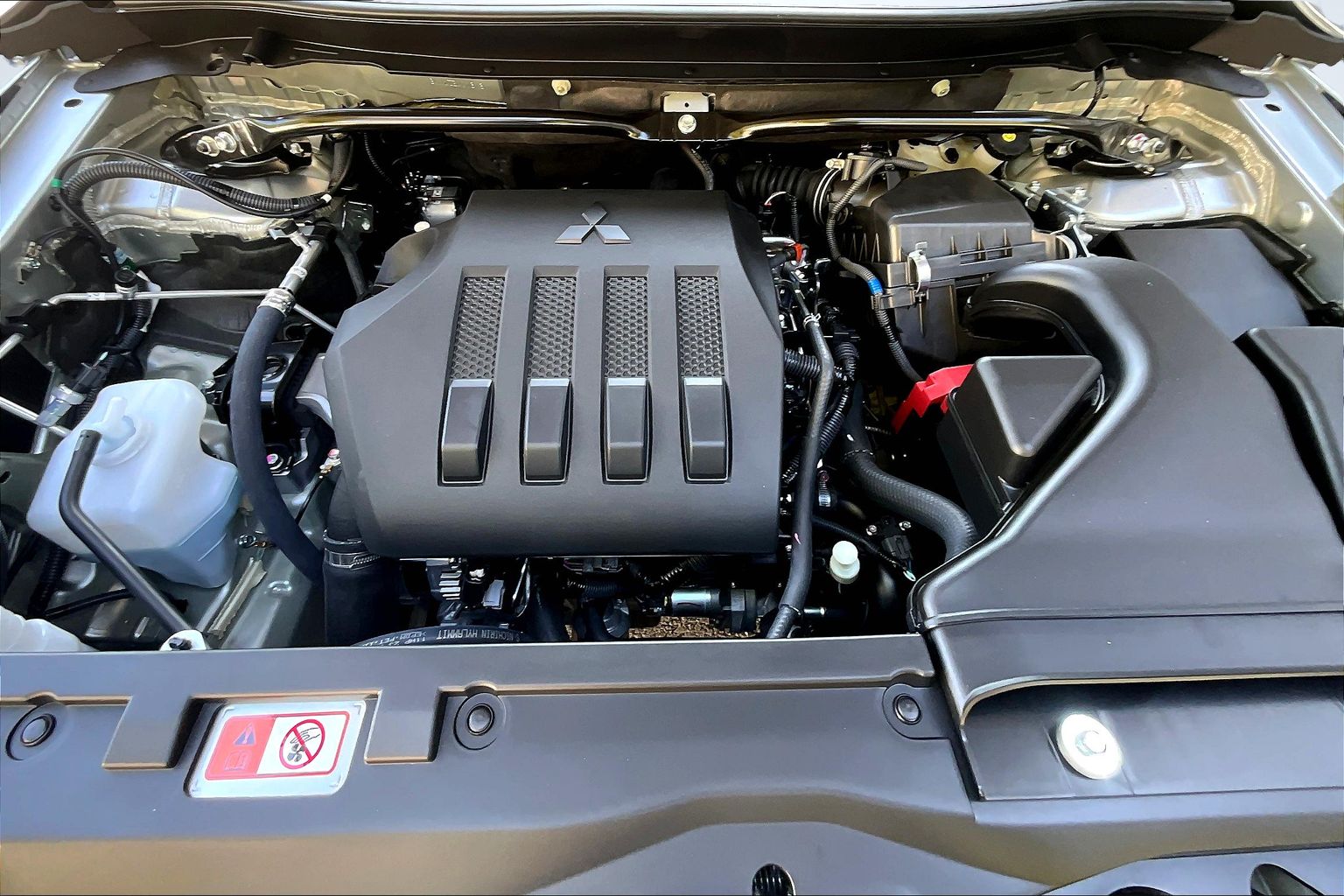 2026 Mitsubishi Eclipse Cross SE - Photo 11