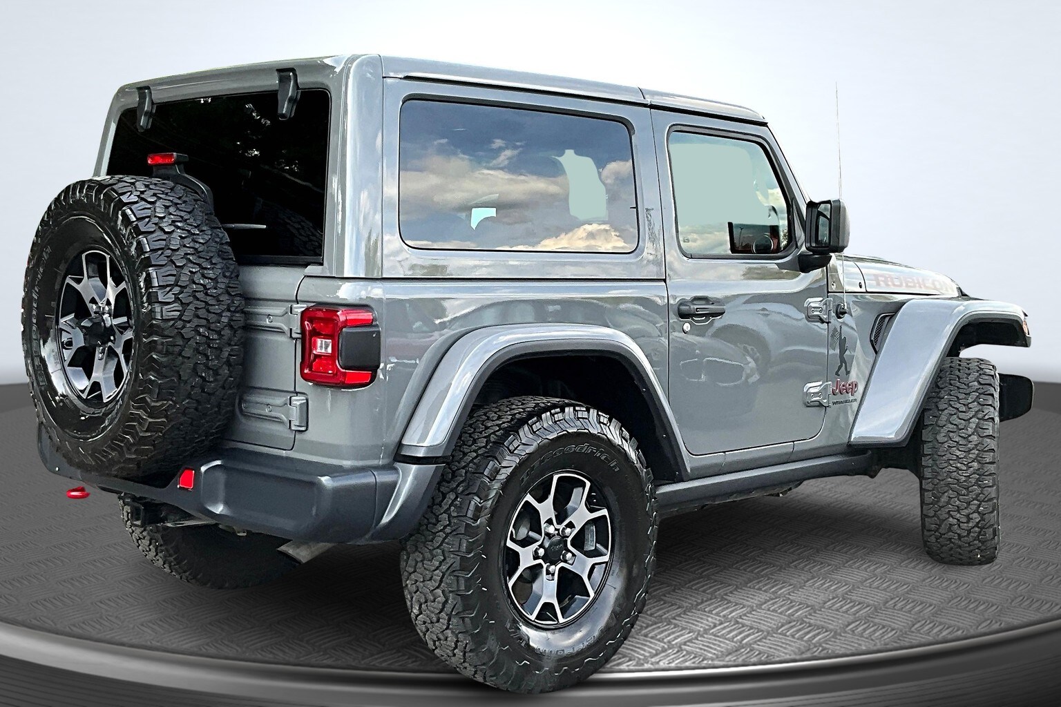 2019 Jeep Wrangler Rubicon photo 2