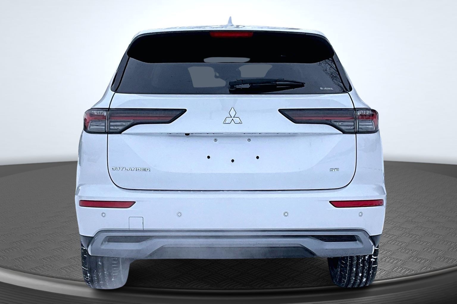 2026 Mitsubishi Outlander SE - Photo 4