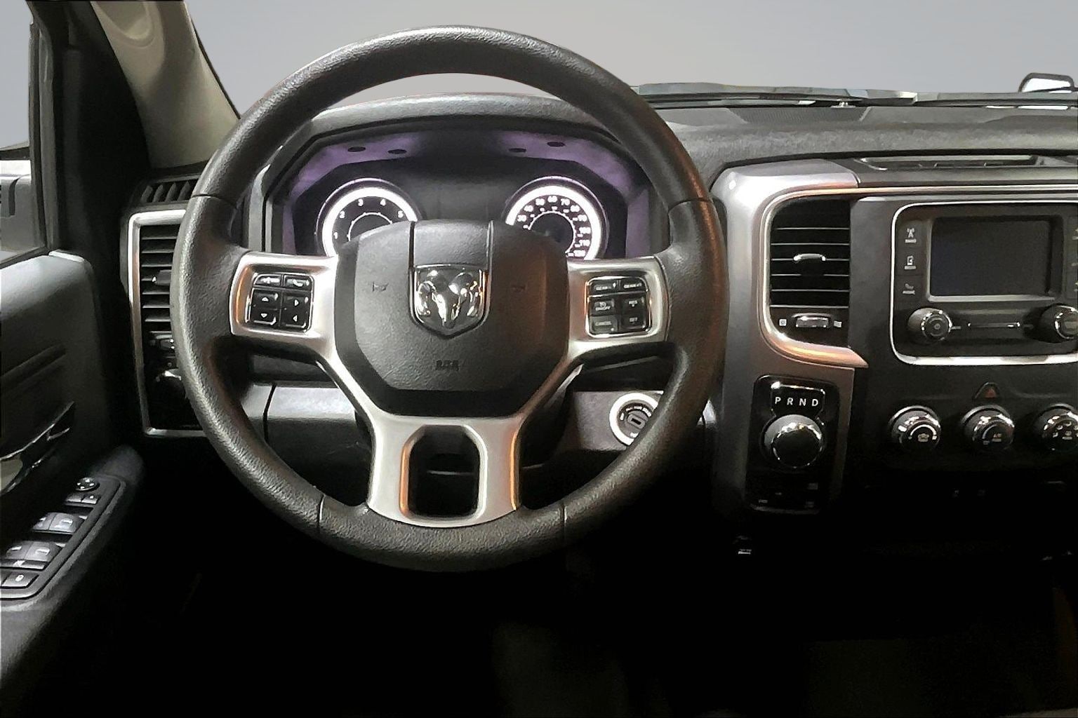 2024 RAM Ram 1500 Classic SLT - Photo 6
