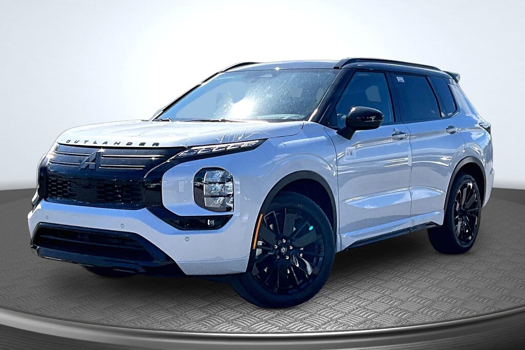 New 2026 Mitsubishi Outlander Black Edition SUV