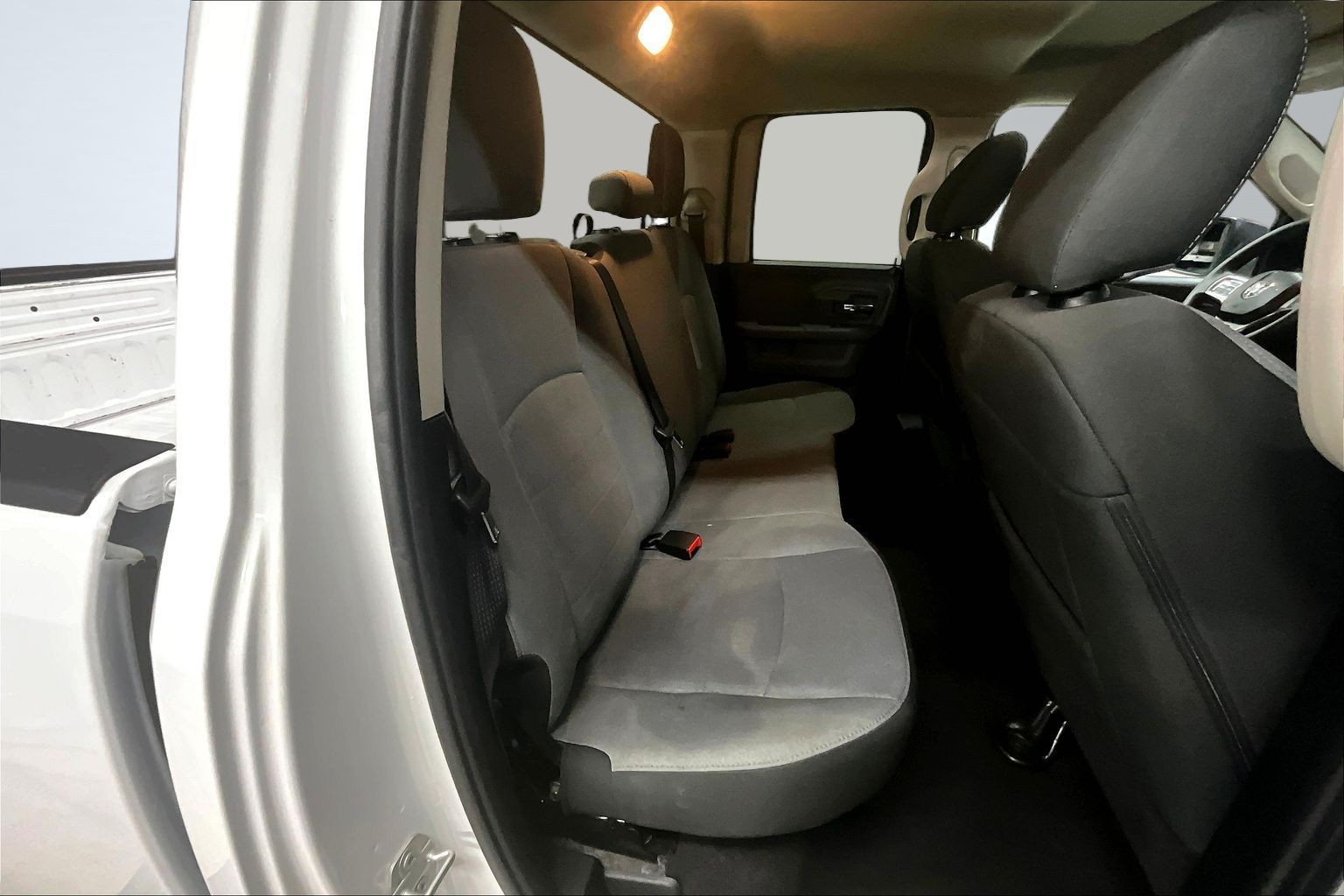 2024 RAM Ram 1500 Classic SLT - Photo 28