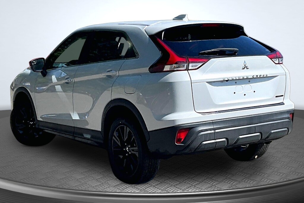 New 2026 Mitsubishi Eclipse Cross LE SUV