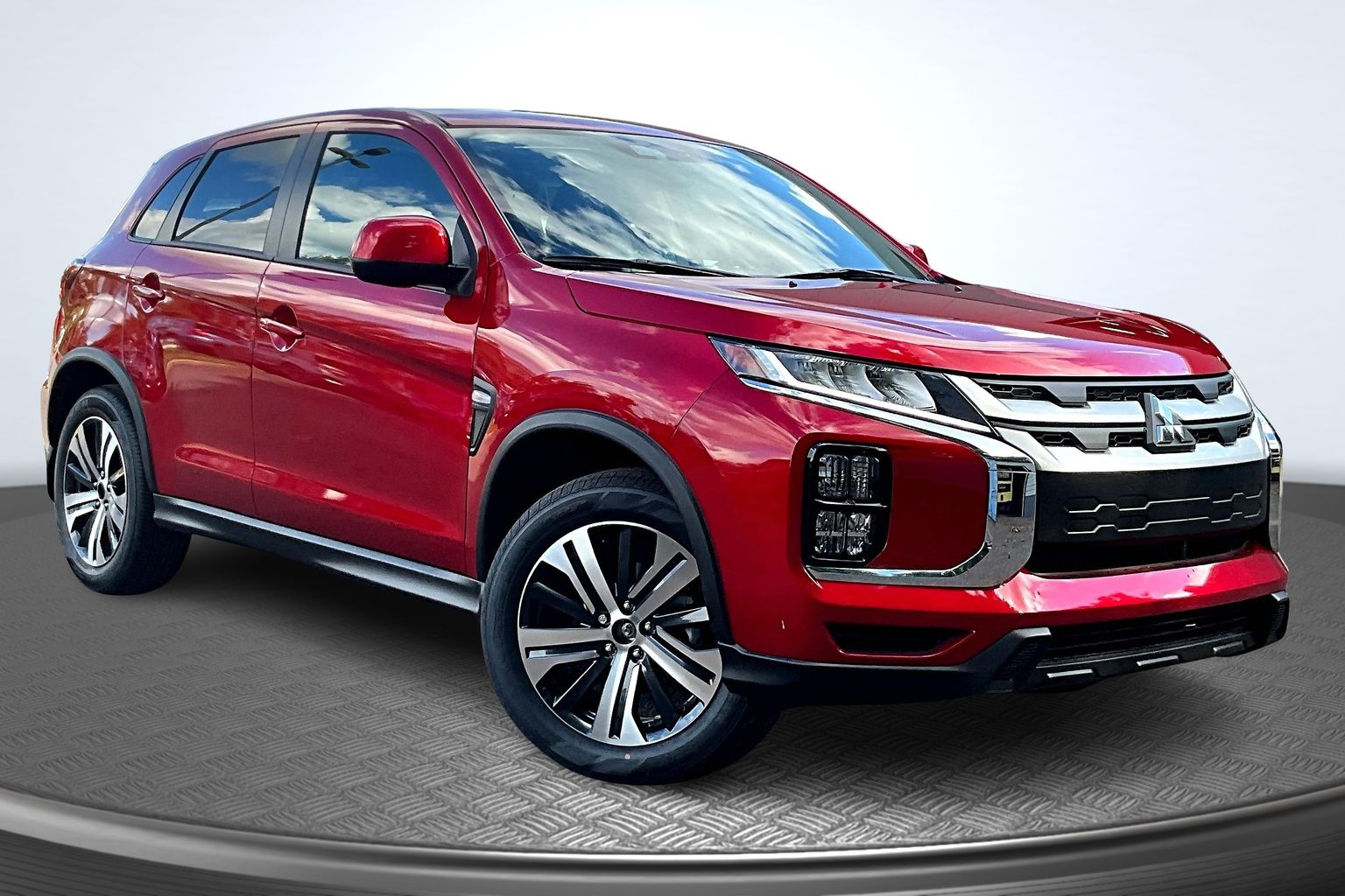 2025 Mitsubishi Outlander Sport ES SE LE photo 2