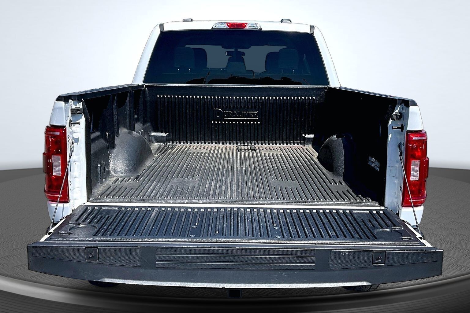 2023 Ford F-150 XLT - Photo 30